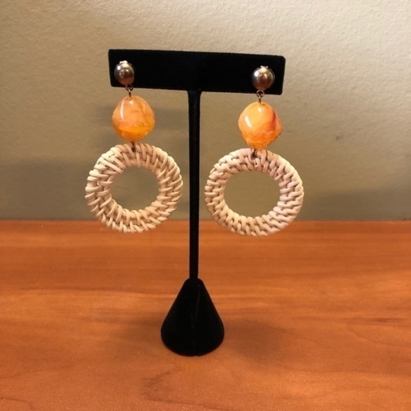 Women's Ratten Hoop Earrings - Picture 3 of 5